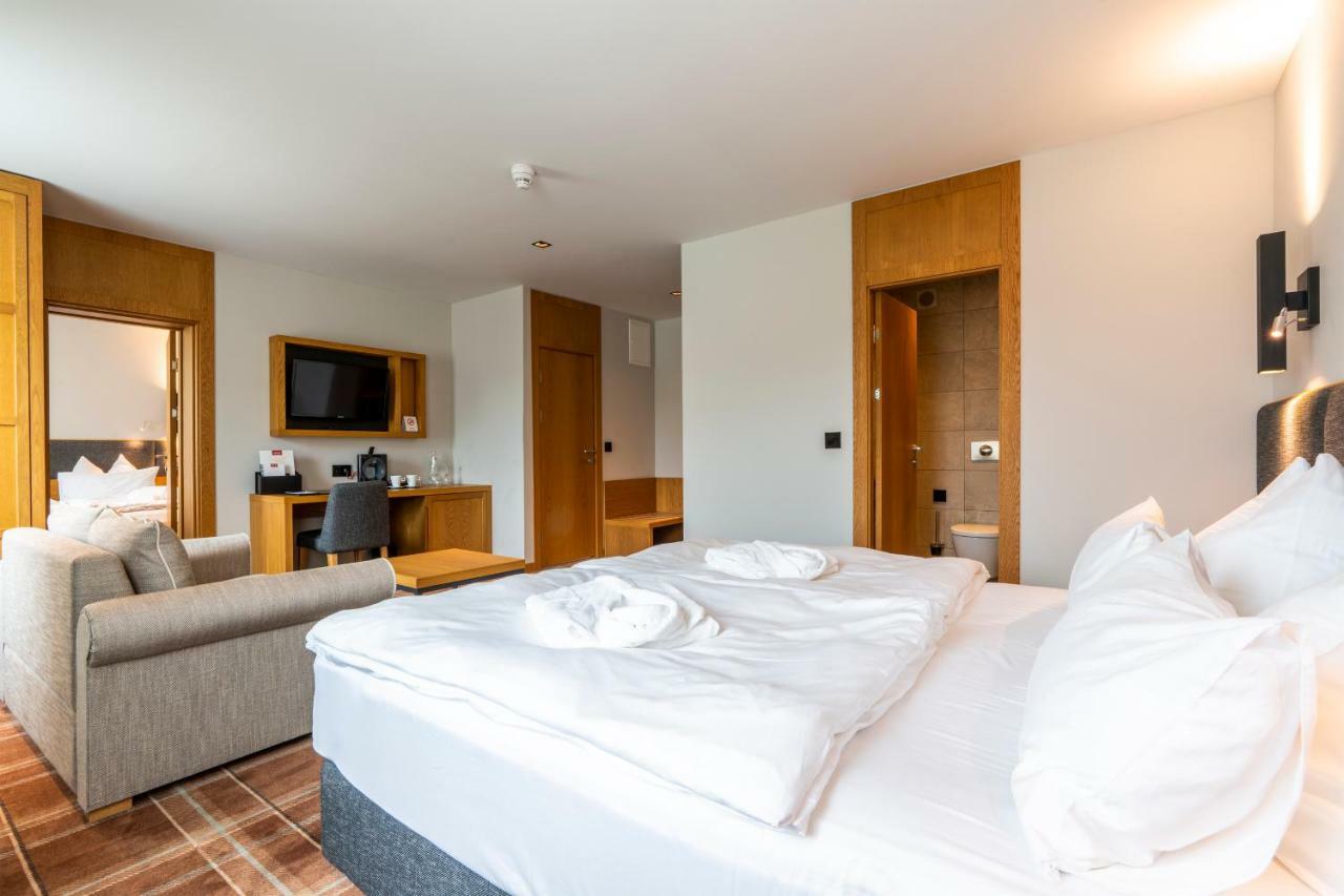 Hvd Grand Hotel Suhl Business & Leisure Bagian luar foto